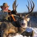 Jolly with a 184 mule deer
